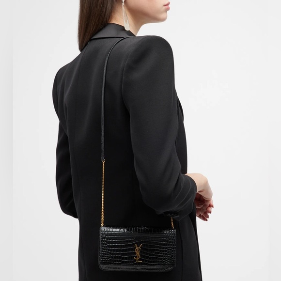 YSL SAINT LAURENT CASSANDRE PHONE Mini BAG W/STRAP IN CROCODILE-EMBOSSED LEATHER - Picture 1 of 16
